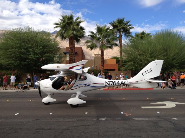 FLIGHT DESIGN CT (N764AC) - AOPA Parade of Planes - Palm Springs