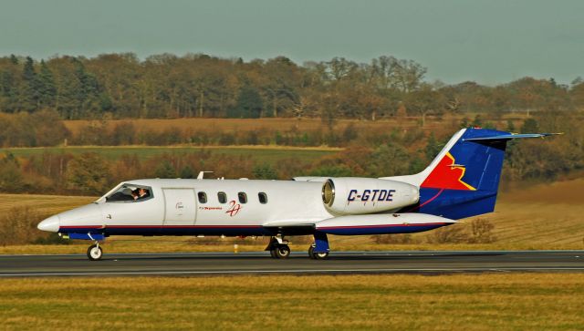 Learjet 35 (C-GTDE)