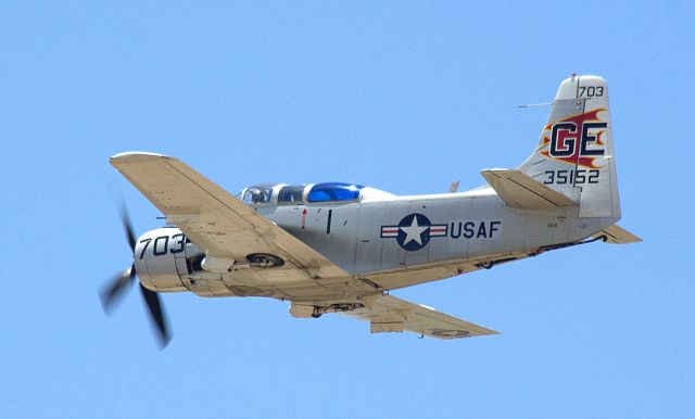 Douglas AD Skyraider (65164)