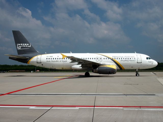 Airbus A320 (SU-NMB)