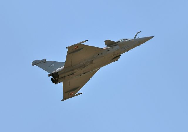 Dassault Rafale C — - French Air Force Dassault Rafale C, Rochefort-St Agnant AFB (LFDN-RCO) in may 2011