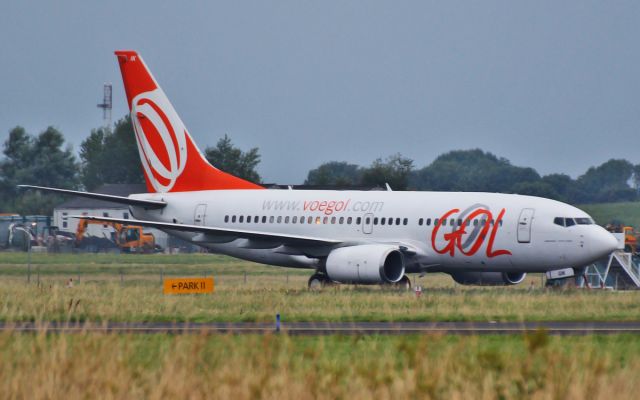 — — - gol 737-7 at  shannon 27/8/14.