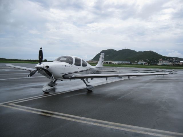 Cessna 421 (N321PG)