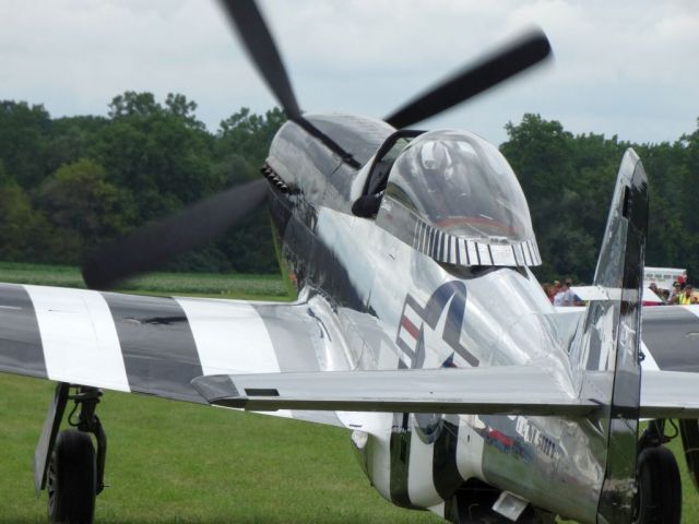 North American P-51 Mustang (N51HY)