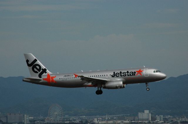 Airbus A320 (JA09JJ)