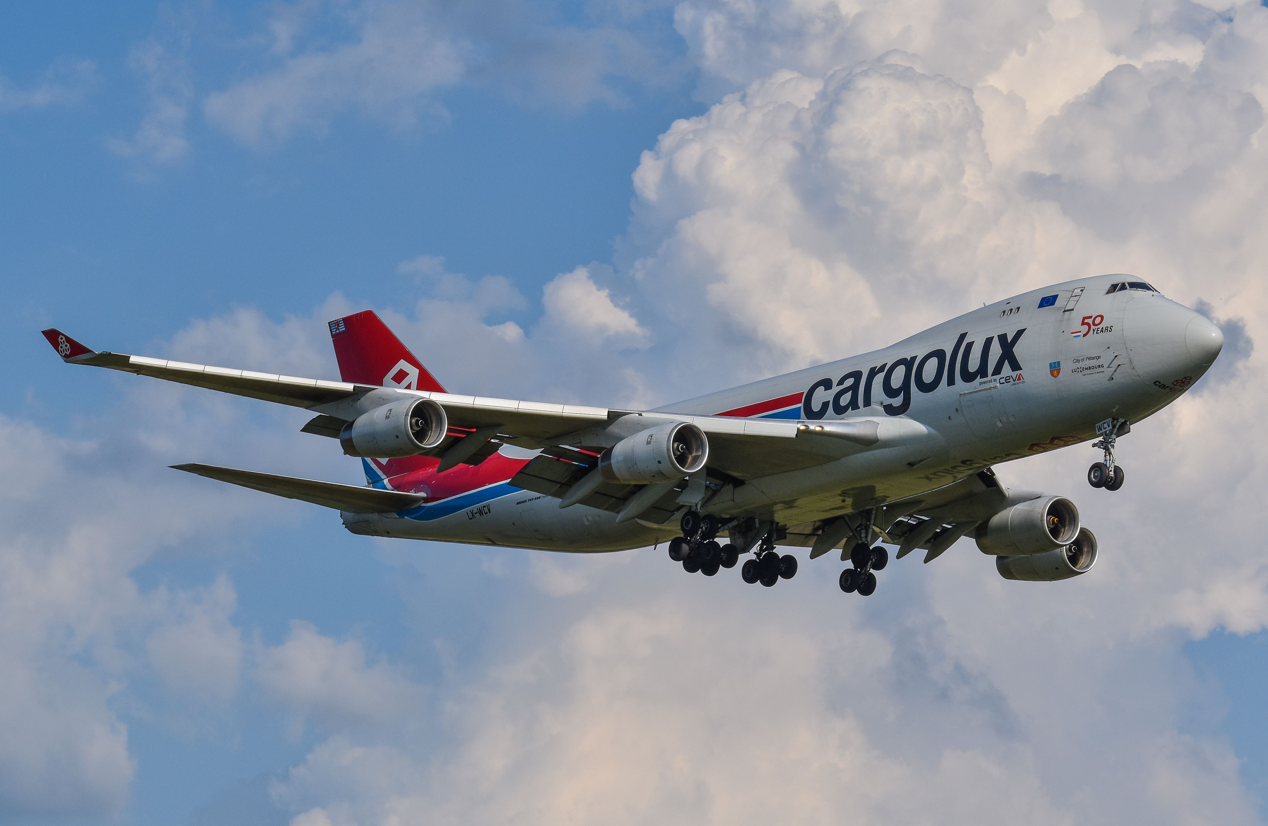 Boeing 747-200 (LX-WCV)