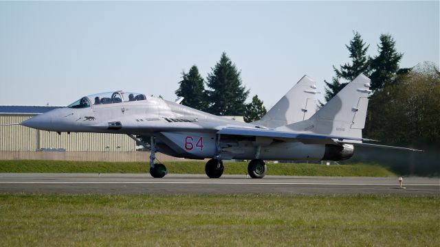 MIKOYAN MiG-33 (N29UB) - Flying Heritage Collections MIG-29UB (Ser#50903014896) during its takeoff roll on Rwy 34L on 11/14/14.