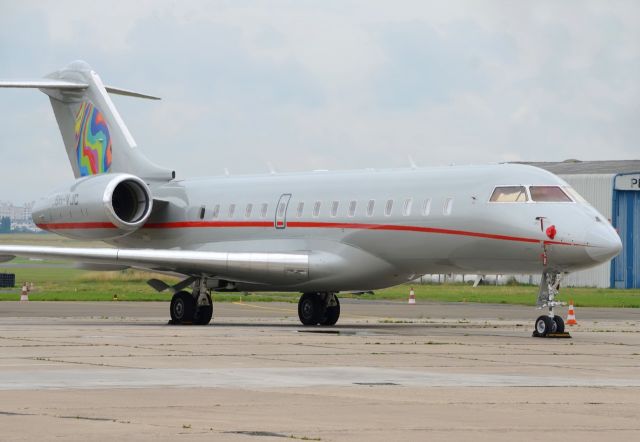 Bombardier Global Express (9H-VJC)