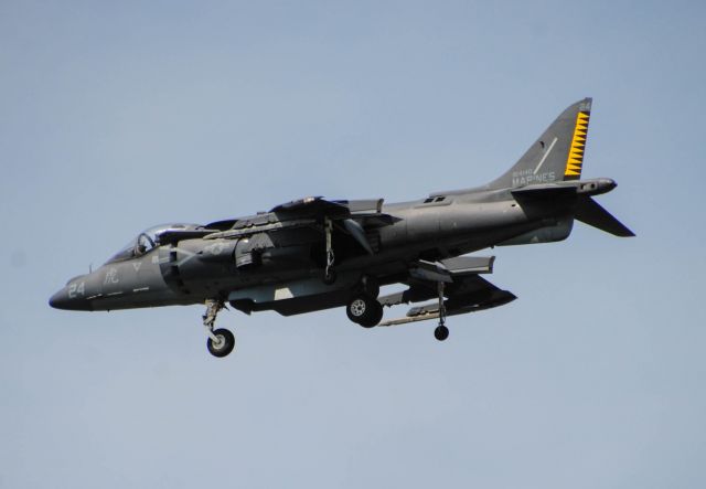 — — - New York Air Show at Stewart International Airport (SWF/KSWF) in New Windsor, Ny.  