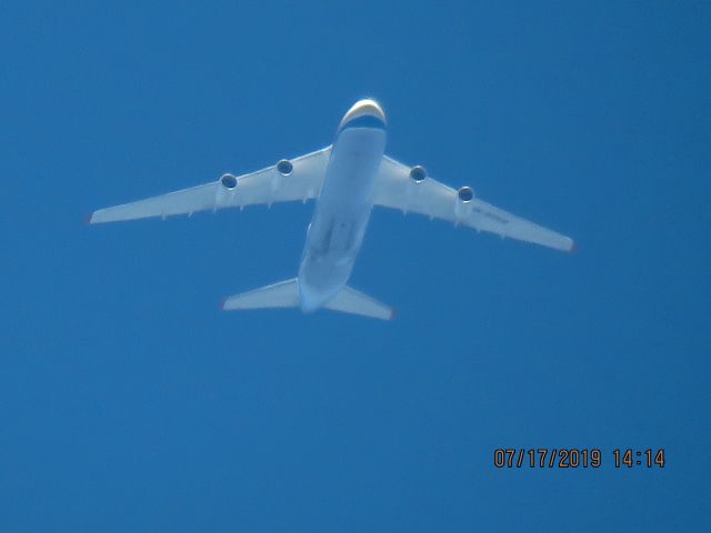 Antonov An-124 Ruslan (UR-82008)