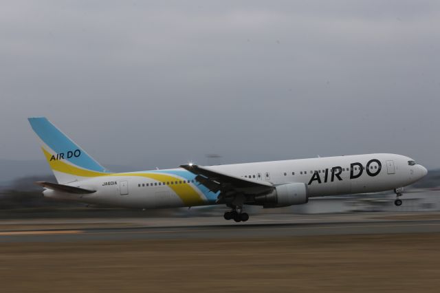 BOEING 767-300 (JA601A) - 02 April 2016:HND-HKD.