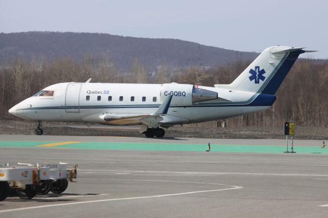 Canadair Challenger (C-GQBQ)