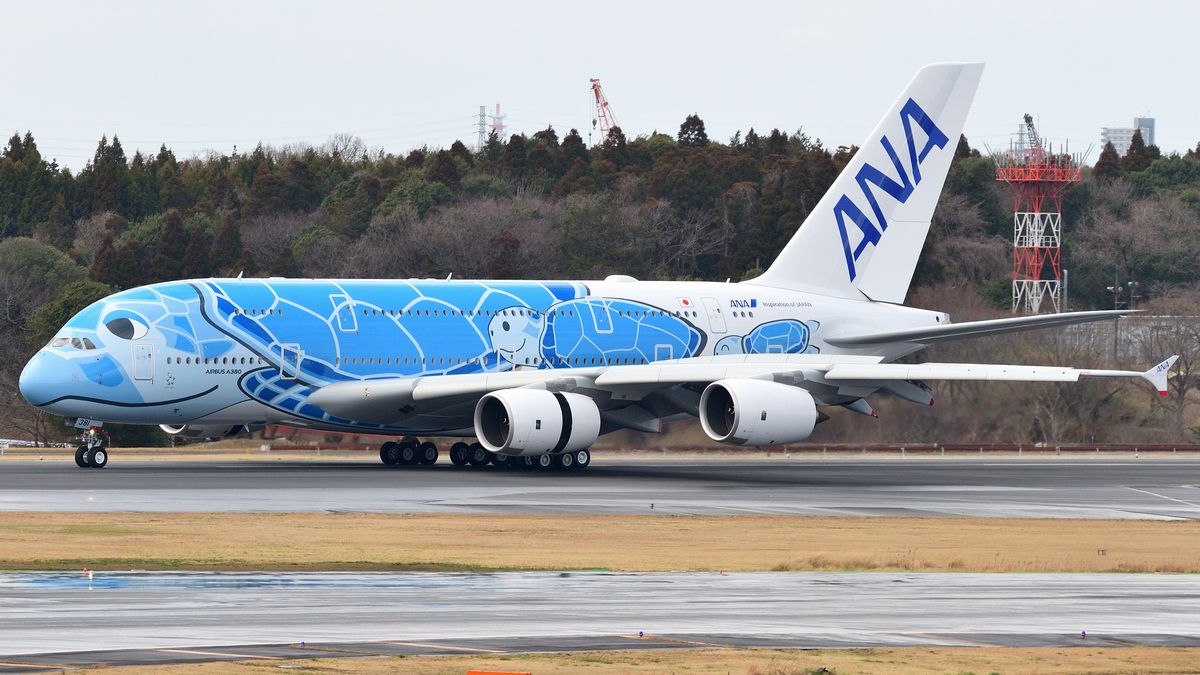 Airbus A380-800 (JA381A)