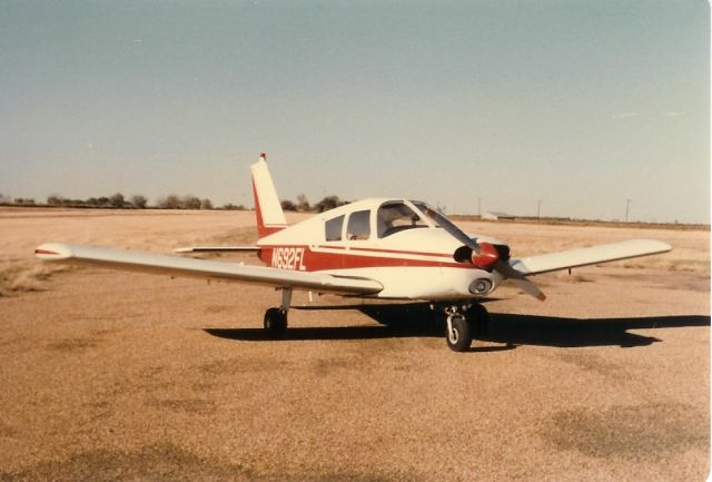 Piper Cherokee (N692FL) - November 1977 - Wills Point, Texas