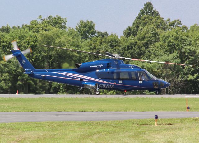 Sikorsky S-76 (N7621Y)