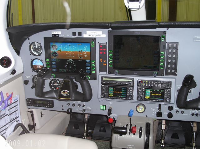 Piper Malibu Mirage (N712BL)