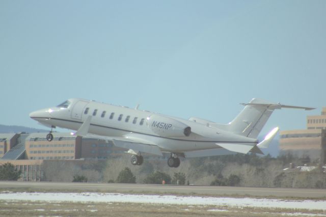 Learjet 45 (N45NP)