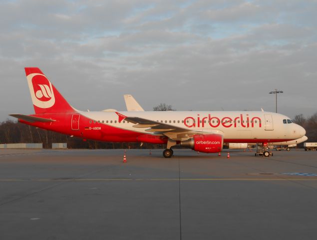 Airbus A320 (D-ABDW)