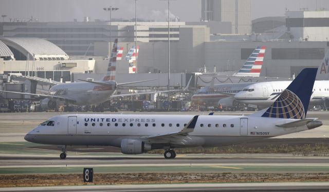 Embraer 175 (N150ST) - Arrived at LAX on 25L