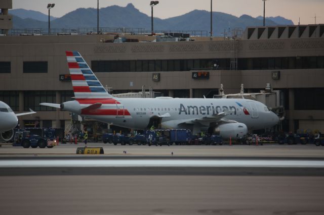 Airbus A319 (N813AW)