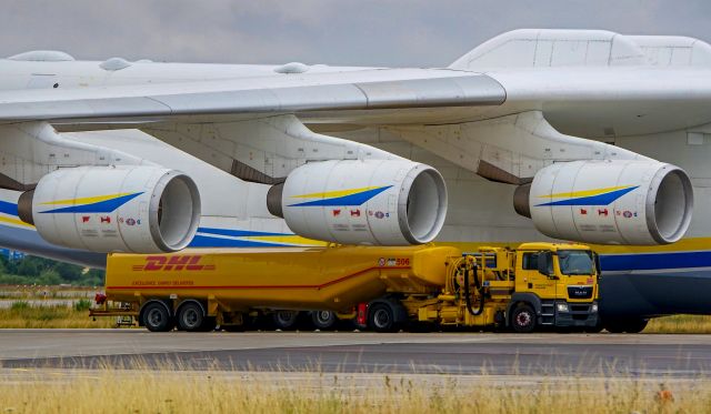 Antonov An-225 Mriya (UR-82060) - Lady of the skies