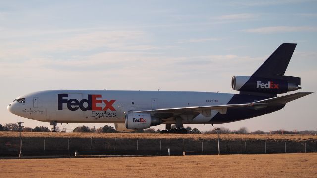 McDonnell Douglas DC-10 (N319FE) - "Seth"