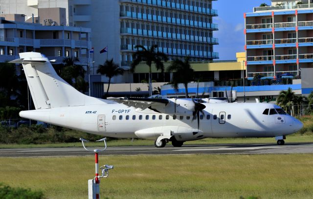 ALENIA Surveyor (ATR-42-500) (F-GPYF)