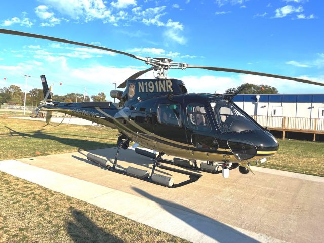 Eurocopter AS-350 AStar (N191NR)