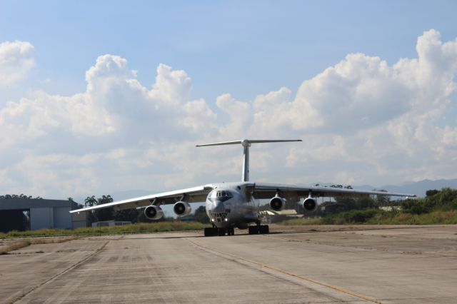 Ilyushin Il-76 (RA-76502)