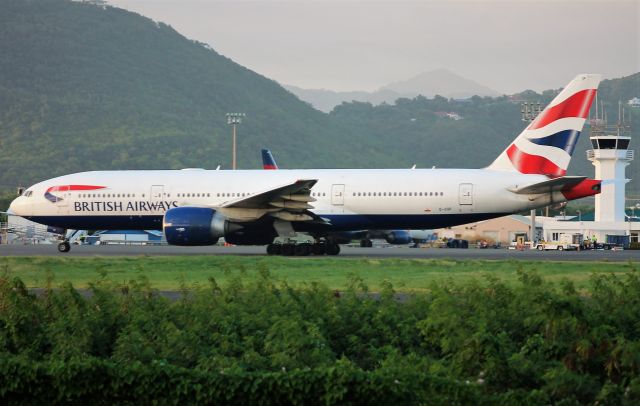 Boeing 777-200 (G-VIIP)