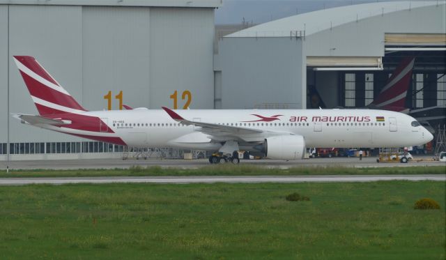 Airbus A350-900 (3B-NBQ) - On LTM Ramp