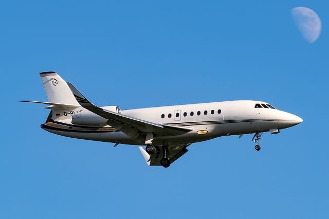 Dassault Falcon 2000 (D-BLUE)