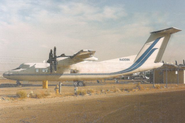 De Havilland Canada Dash 7 (N4309N) - Seen here in Jun-94.br /br /Exported to Venezuela 2-Feb-96 as YV-638C then YV1184 for Línea Turística Aereotuy.