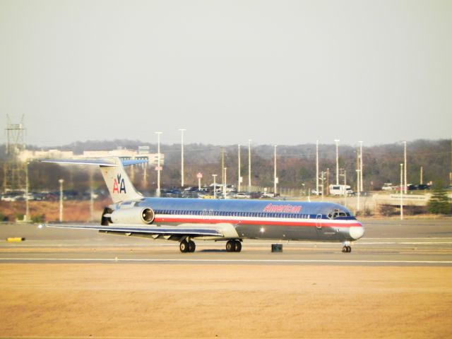 McDonnell Douglas MD-83 (N984TW)