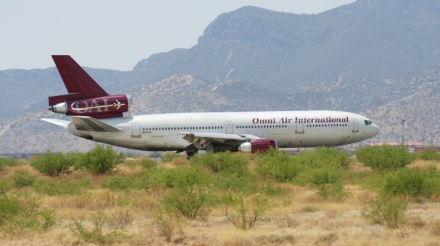 McDonnell Douglas DC-10 (N621AX)