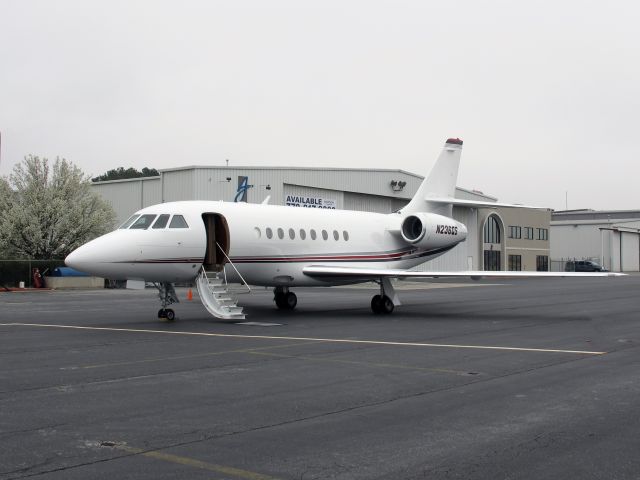 Dassault Falcon 2000 (N236QS) - A very good business jet.