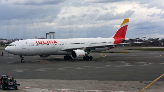 Airbus A330-300 (EC-LUX) - 4/15/19