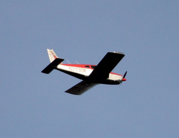 Piper Cherokee Arrow (N2930R) - After departure RWY 18 KJLN Joplin, MO.