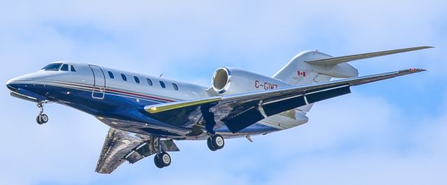 Cessna Citation X (C-GIWZ) - Short final 24 left