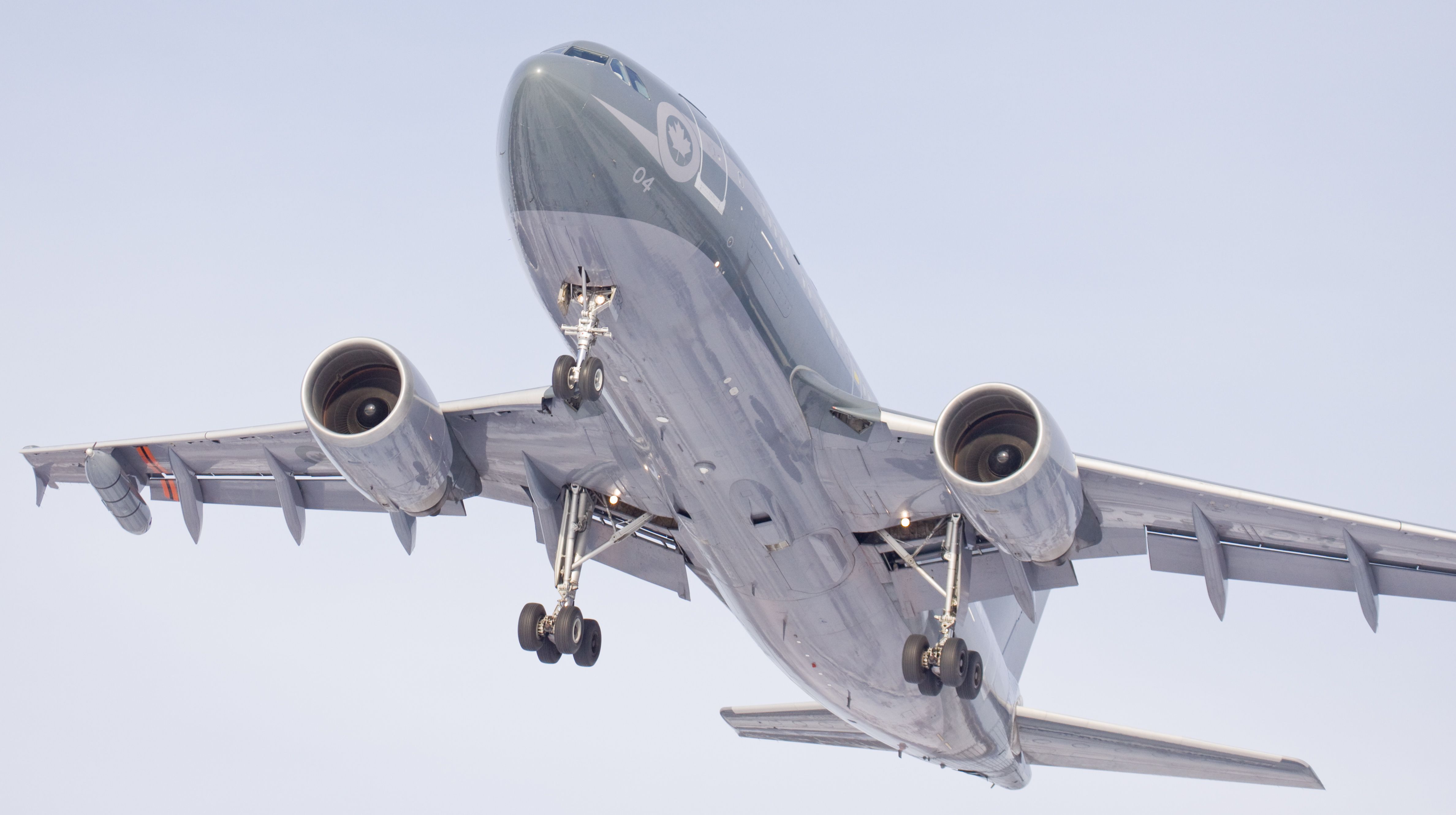 Airbus A310 (N15004) - Husky 04 clear for touch an go! Taken at CFB Trenton on whites road.