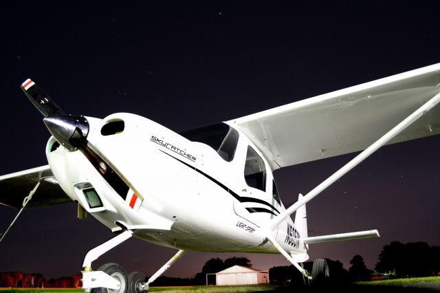 Cessna Skycatcher (N6051K)