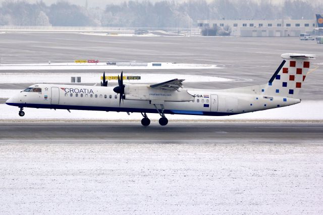 de Havilland Dash 8-400 (9A-CQA)