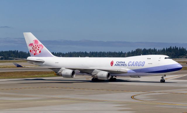 Boeing 747-400 (B-18706) - Jake Youngs, Realtor & Aviation Photographer ð©ð¸br /602.628.3487 ð±br /JakeYoungs@JakeYRealty.com ð¥br /jake.homesinphoenixazarea.com✉️