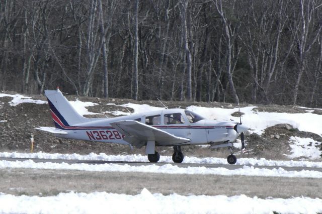 Piper Cherokee (N36282)