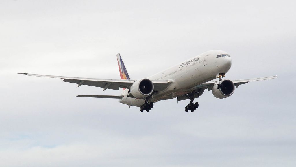 BOEING 777-300ER (RP-C7777)