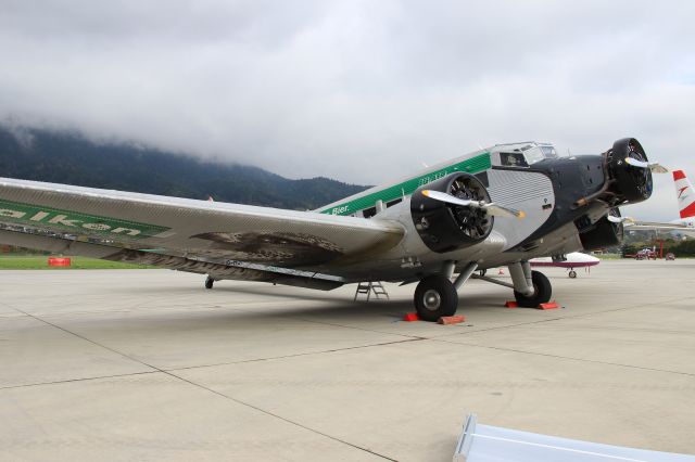 JUNKERS Ju-52/3m (HB-HOP)