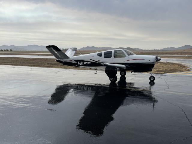 Beechcraft 35 Bonanza (N51ED)