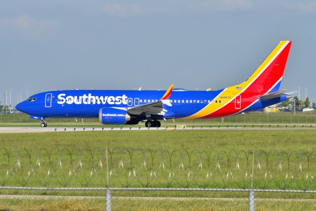 Boeing 737 MAX 8 (N8863Q) - Love the Max's! 5-L. 05-25-23