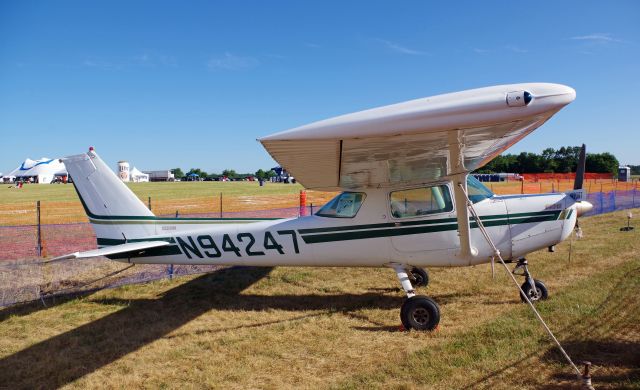 Cessna 152 (N94247) - SOLBERG AIRPORT-READINGTON, NEW JERSEY, USA-JULY 30, 2022: Seen by RF at the 39th Annual New Jersey Festival of Ballooning, advertising for flight lessons, was this single engine Cessna 152.