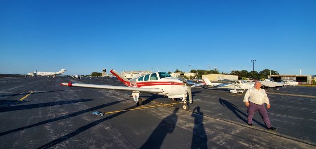 Beechcraft 35 Bonanza (N2289L)